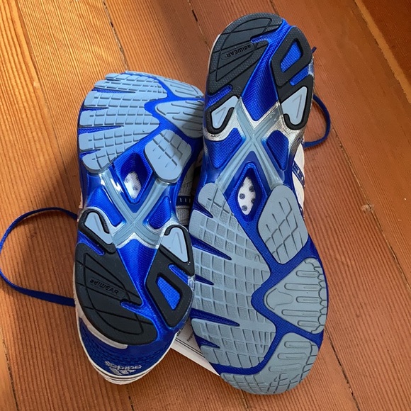 Adidas Sneakers, New - Picture 5 of 6